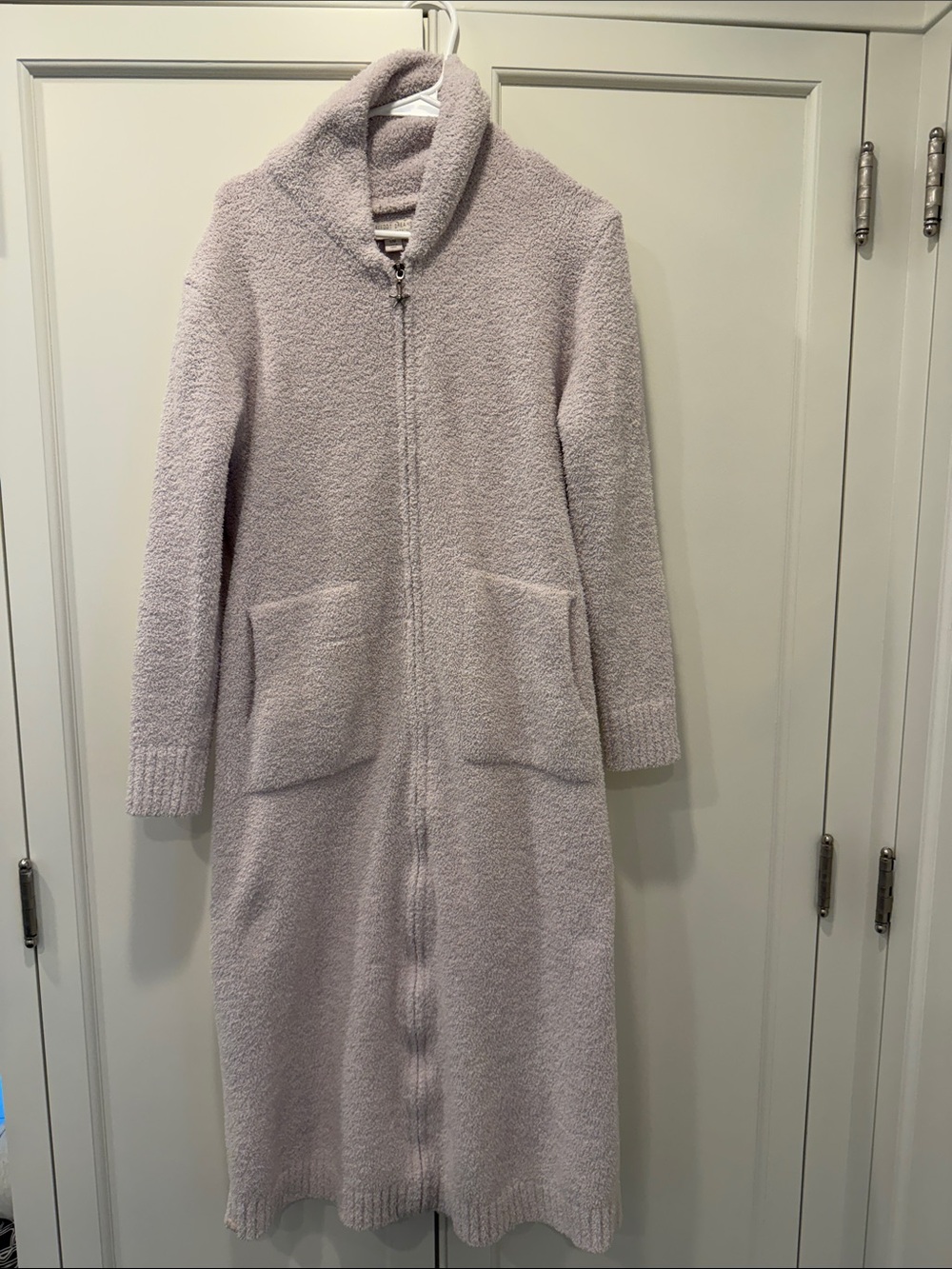 Barefoot Dreams Cozychic Full-length Zip Up Robe size S/M